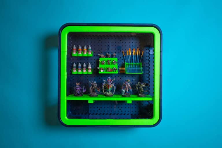The JudoGrid Modular Display System is Coming to Kickstarter – Create Custom Miniature Display Cases